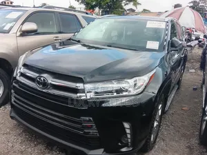 Toyota Highlander 2015 Black