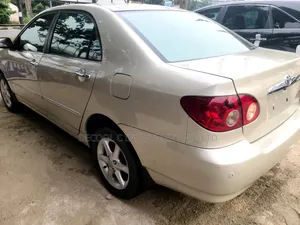 Toyota Corolla Sedan Automatic 2003 Gold