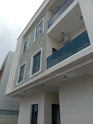 6bdrm Duplex in Lekki Phase 1 for sale