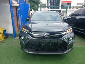 Toyota Urban Cruiser 2025 Gray