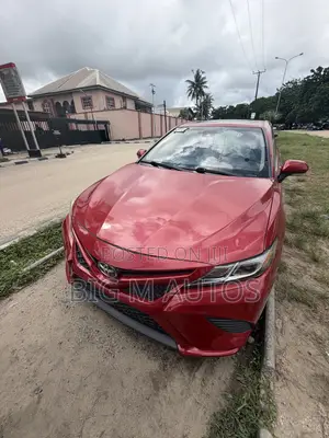 Toyota Camry 2020 Red