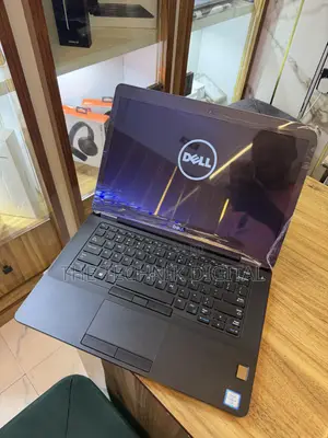 Laptop Dell Latitude 5450 8GB Intel Core i5 SSD 256GB