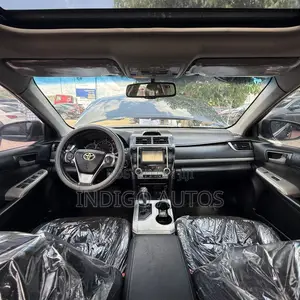 Toyota Camry SE 4dr Sedan (2.5L 4cyl 6A) 2012 Teal