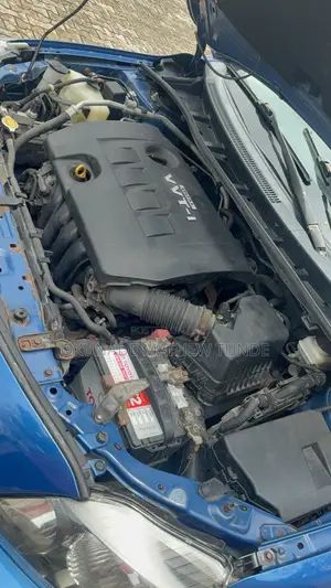 Toyota Corolla 2010 Blue