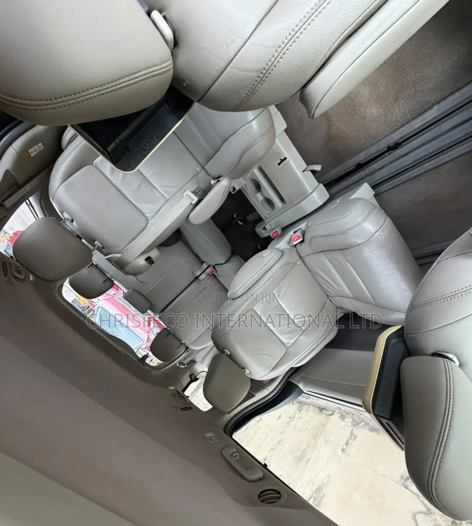 Toyota Sienna 2015 White