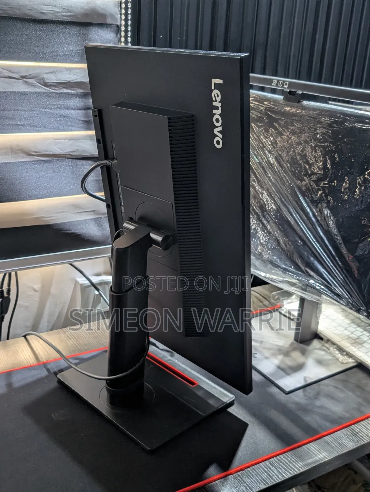 Lenovo thinkVision T24i-10