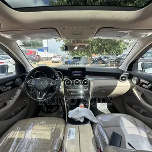 Mercedes-Benz GLC-Class 2017 White