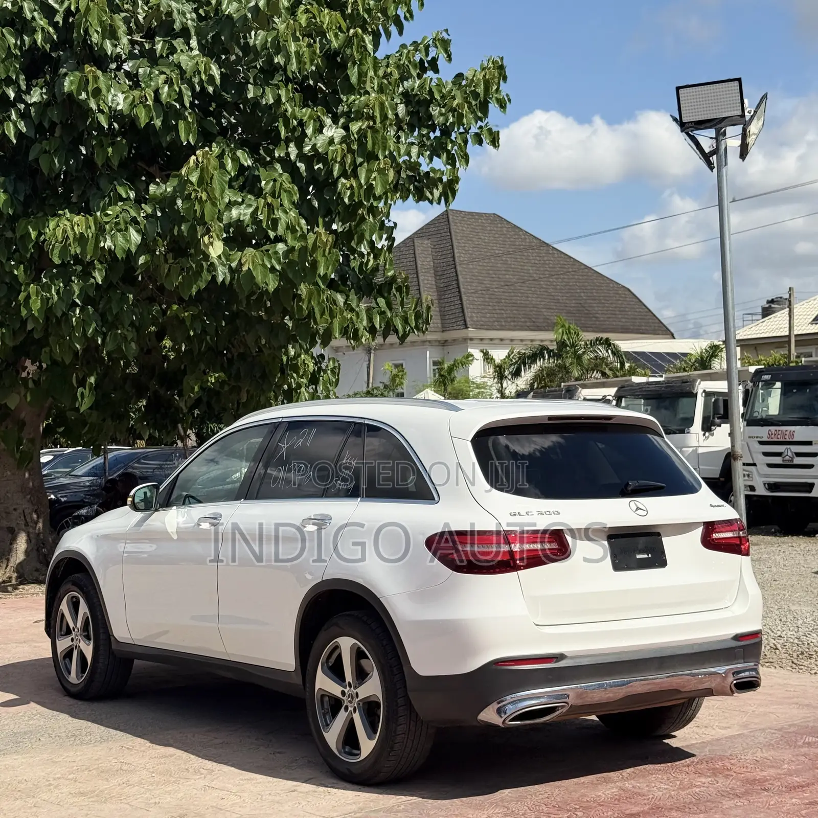 Mercedes-Benz GLC-Class 2017 White