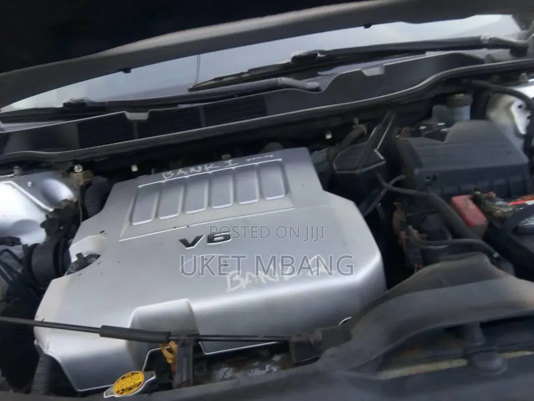 Toyota Venza V6 2009 Silver