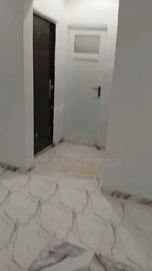2bdrm House in Isheri Brooks Estate for rent
