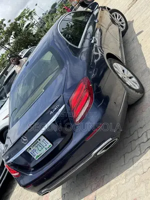 Mercedes-Benz E-Class 2017 Blue