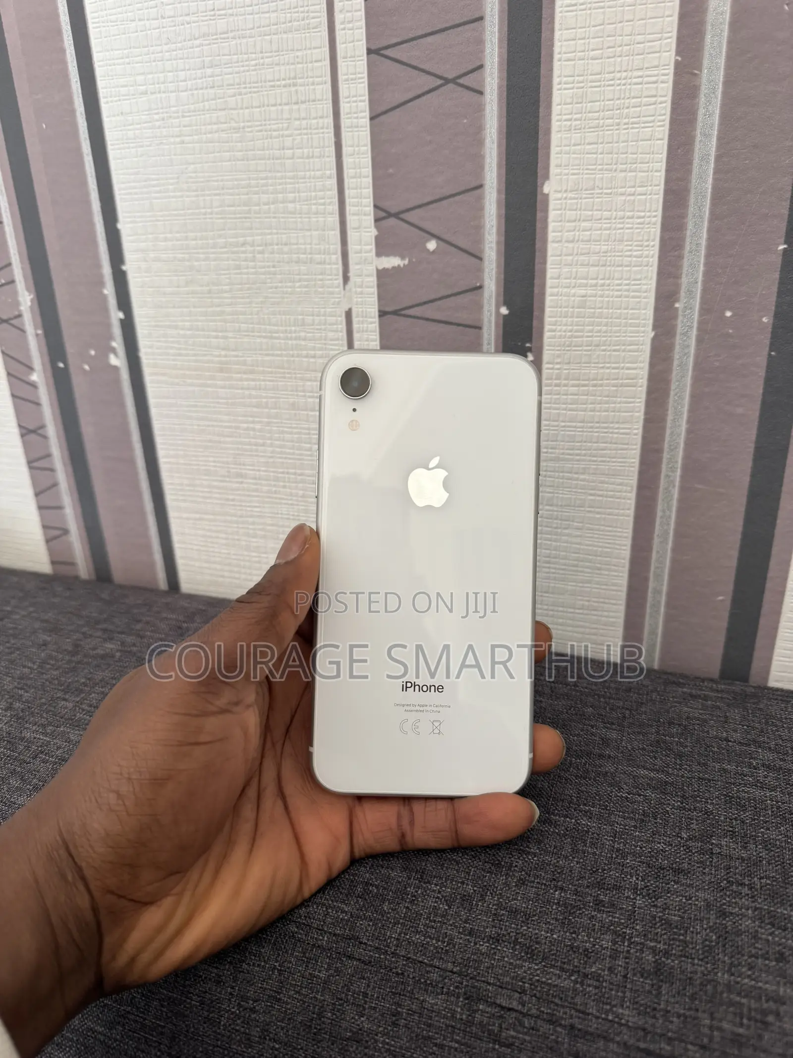 Apple iPhone XR 128 GB White