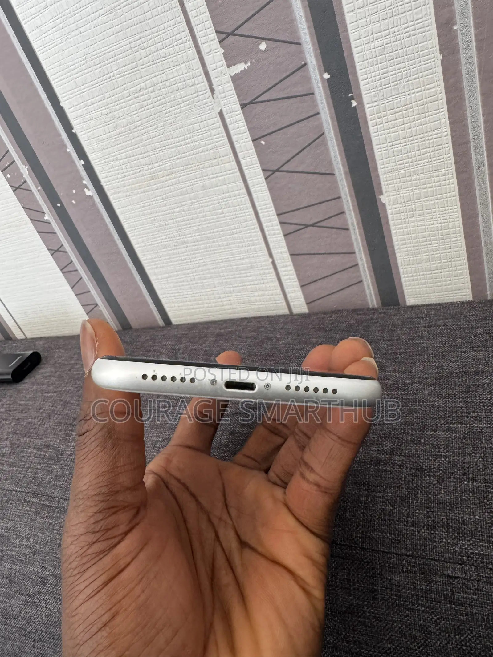 Apple iPhone XR 128 GB White