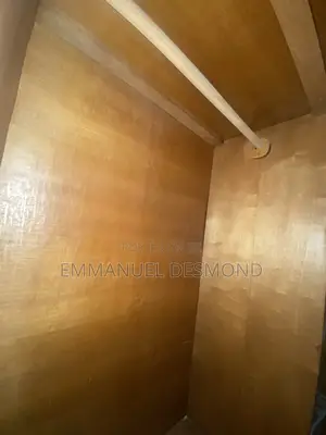 Big Sliding Wardrobe With Mirror
