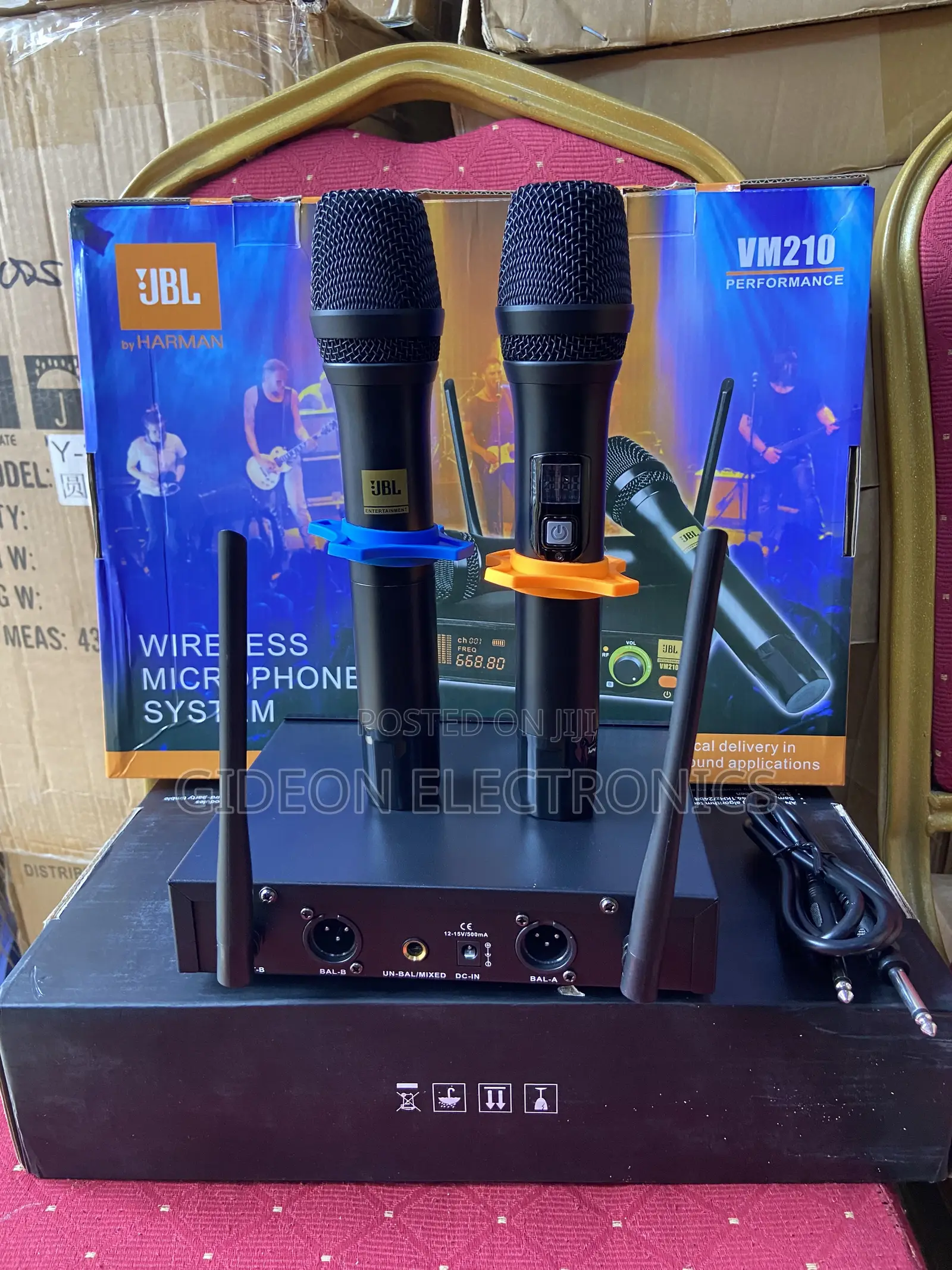 JBL Wireless Microphone VM 210