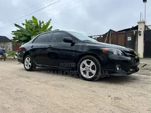 Toyota Camry SE 4dr Sedan (2.5L 4cyl 6A) 2012 Black