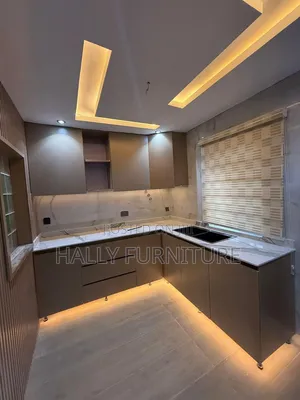 Kitchen Cabinets and Cladding