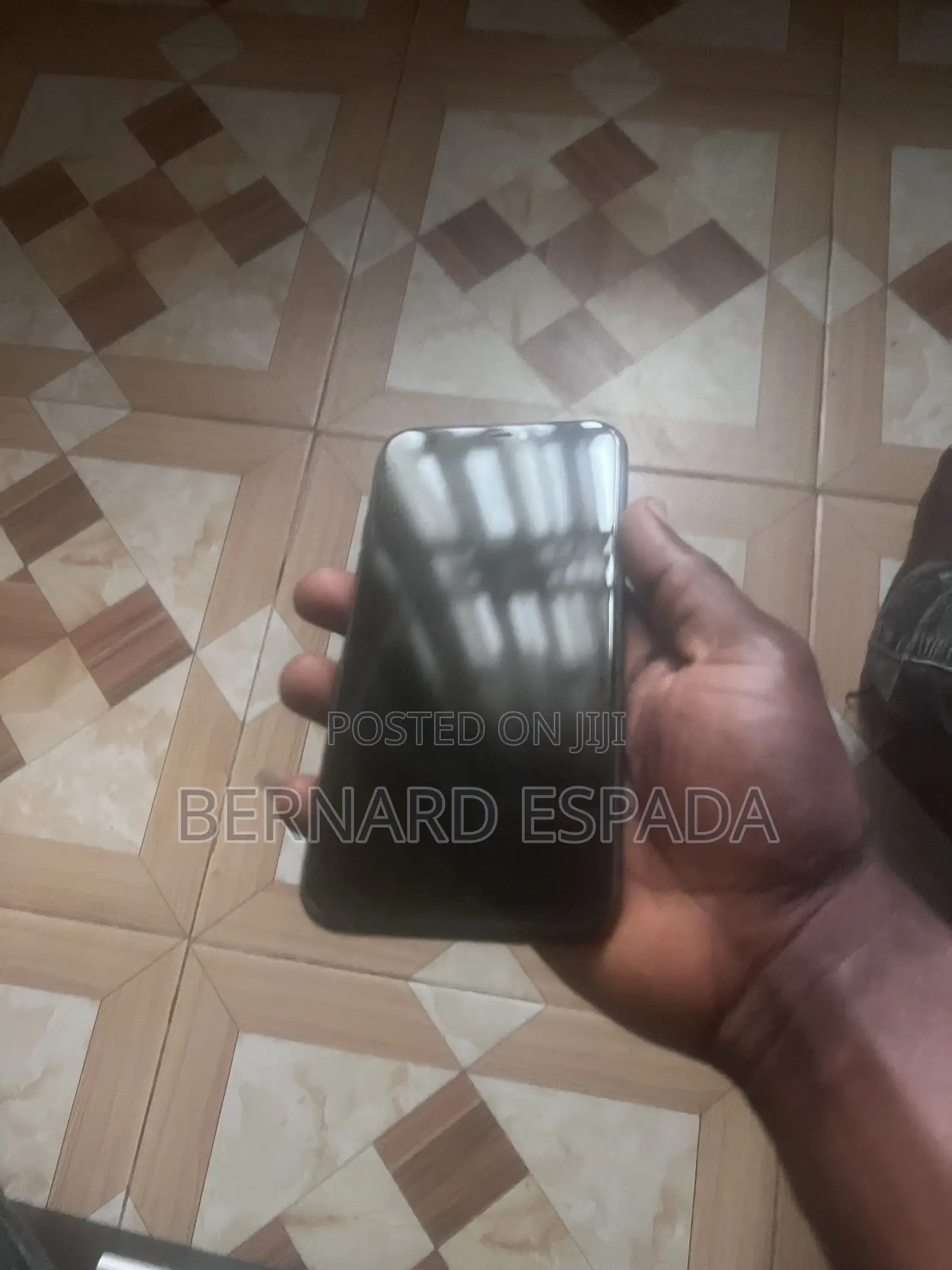 Apple iPhone 11 64 GB