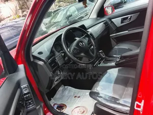 Mercedes-Benz GLK-Class 2011 Red