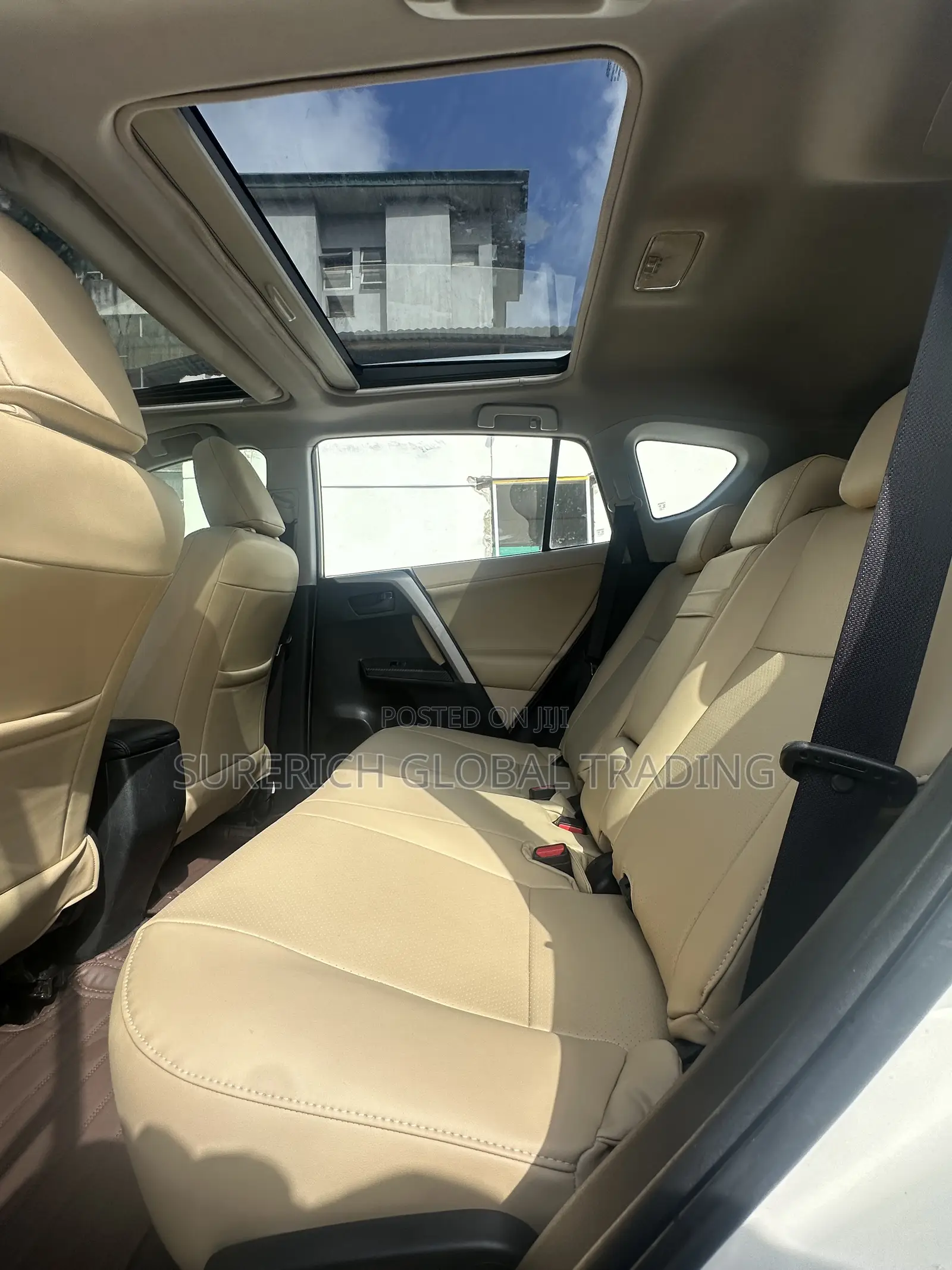Toyota RAV4 2014 White