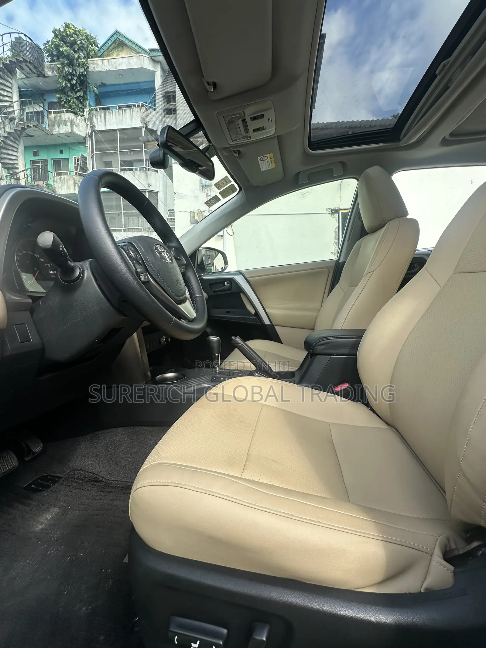 Toyota RAV4 2014 White