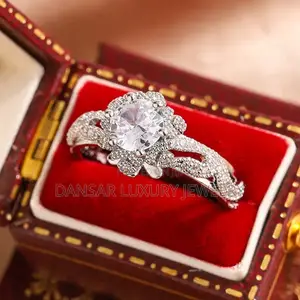Diamond Exquisite Proposal Ring