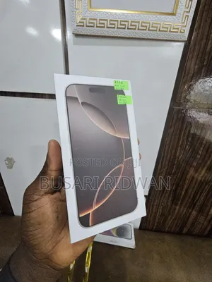 New Apple iPhone 16 Pro Max 256 GB Graphite
