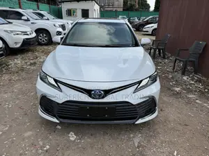 Toyota Camry 2022 White