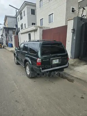 Toyota 4-Runner 2002 Green