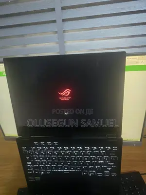 Laptop Asus ROG Flow X13 GV301R 16GB AMD Ryzen 9 SSD 1T