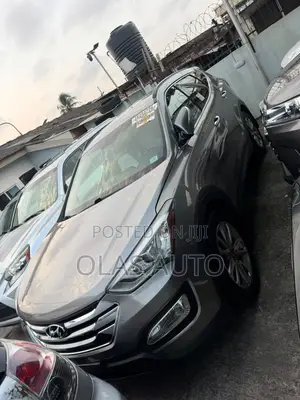 Hyundai Santa Fe 2015 Gray