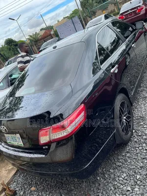 Toyota Camry SE 4dr Sedan (2.5L 4cyl 6AM) 2010 Black