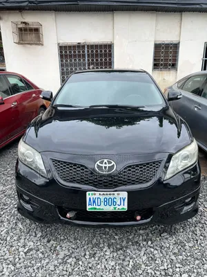 Toyota Camry SE 4dr Sedan (2.5L 4cyl 6AM) 2010 Black
