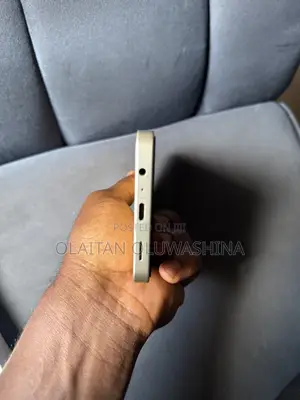 Samsung Galaxy A06 64 GB Gold
