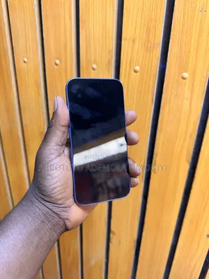 Apple iPhone 16 128 GB Blue