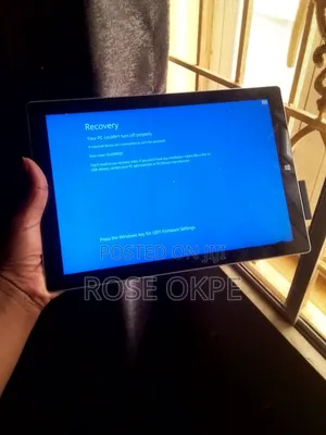 Laptop Microsoft Surface 3 4GB Intel Core i7 SSD 60GB