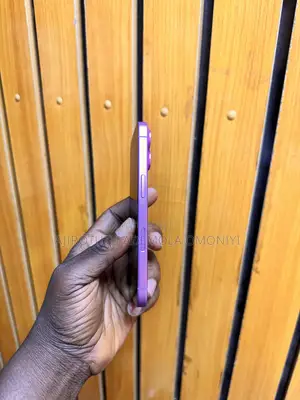 Apple iPhone 16 128 GB Pink