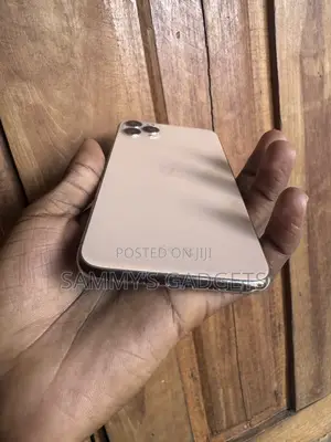 Apple iPhone 11 Pro Max 64 GB Gold