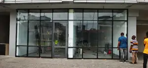 Curtain Wall With Plain Glass