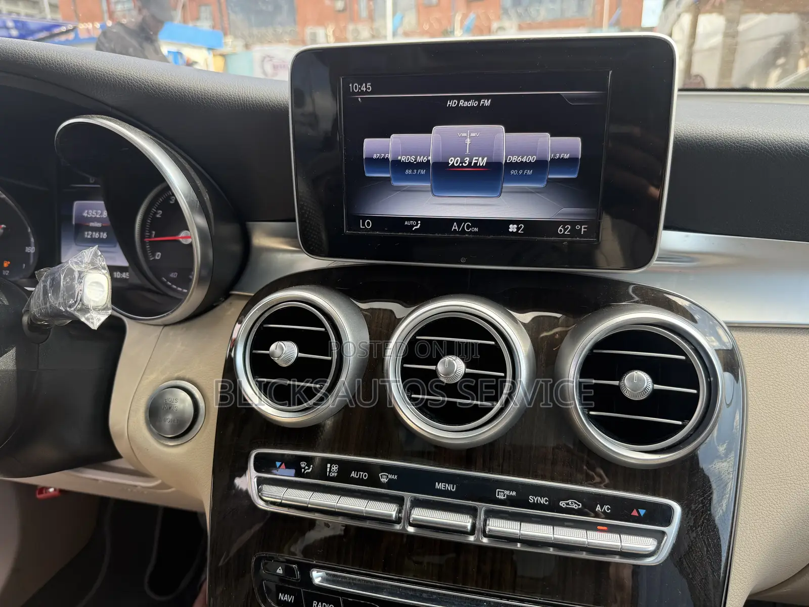 Mercedes-Benz GLC-Class 2018 White