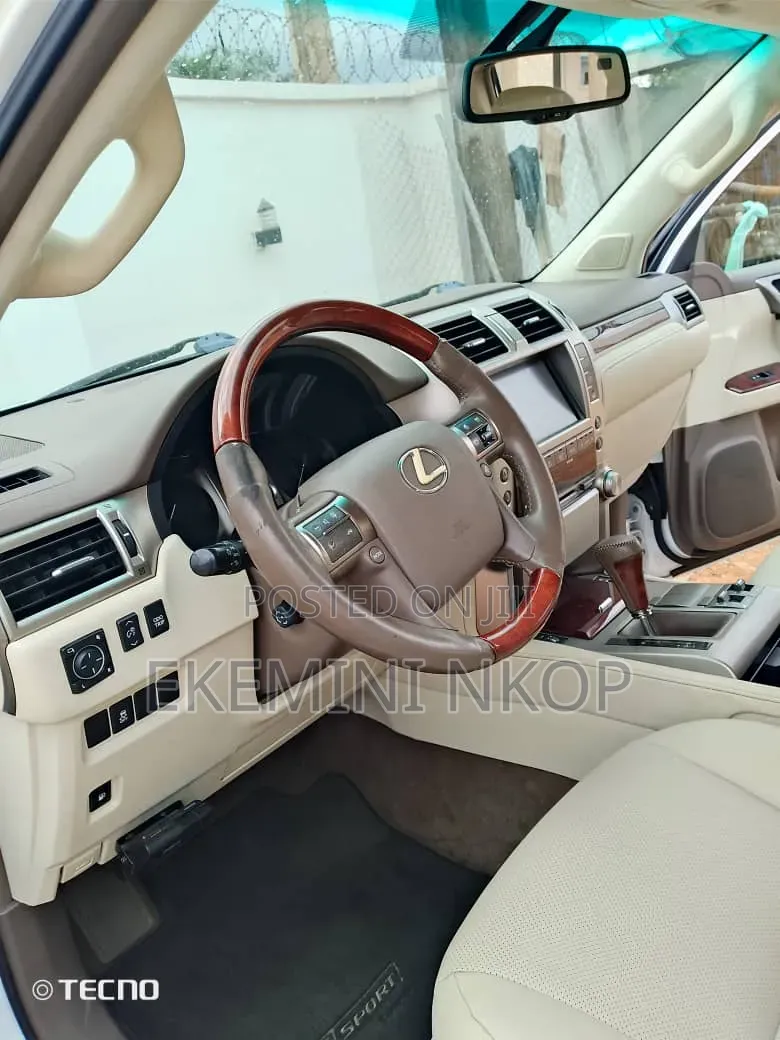 Lexus GX 460 2010 White