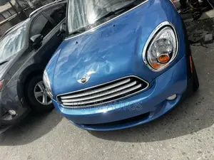 Mini Cooper Classic 2013 Blue