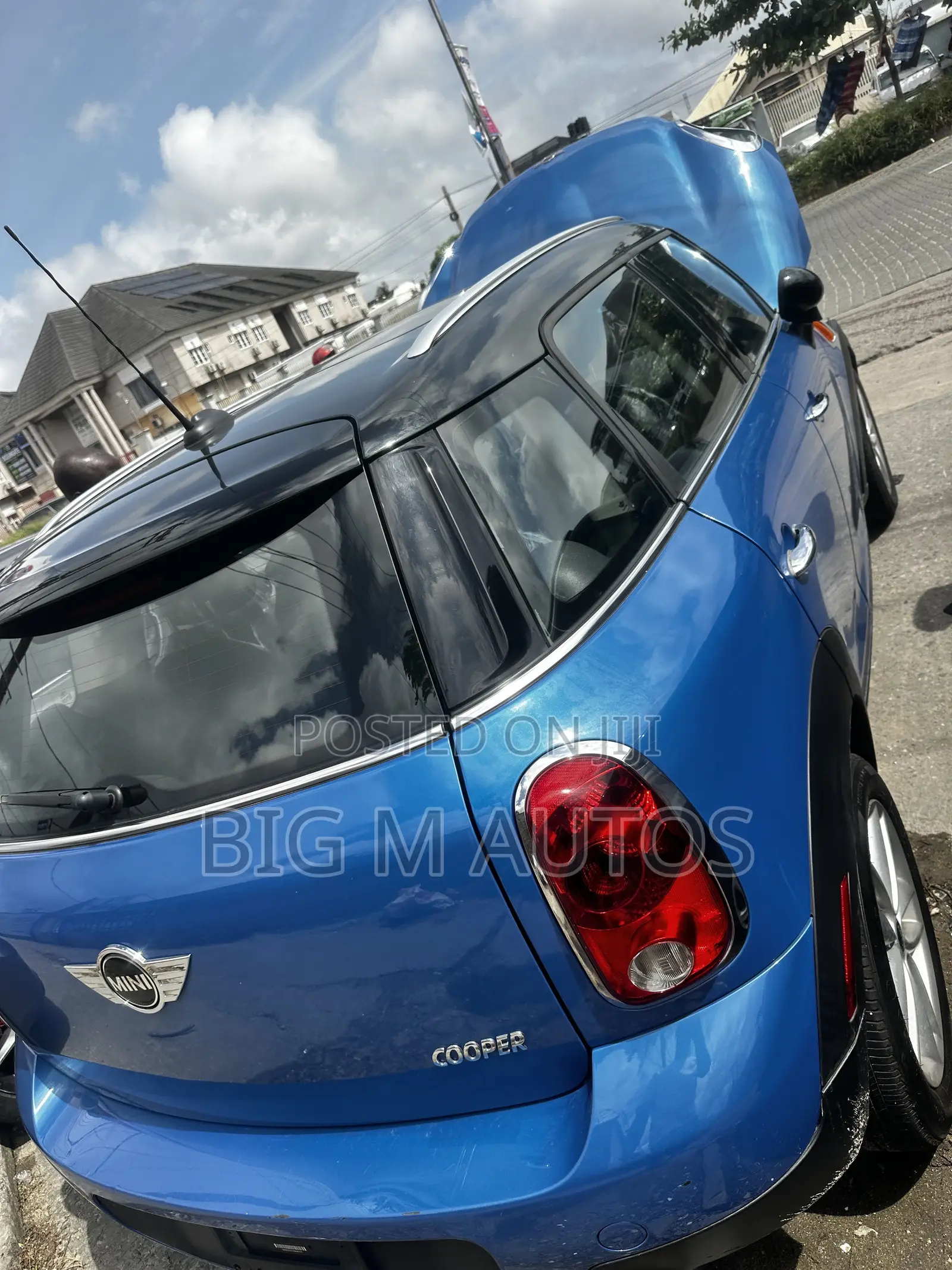 Mini Cooper Classic 2013 Blue
