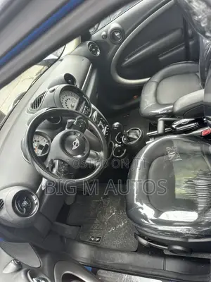 Mini Cooper Classic 2013 Blue