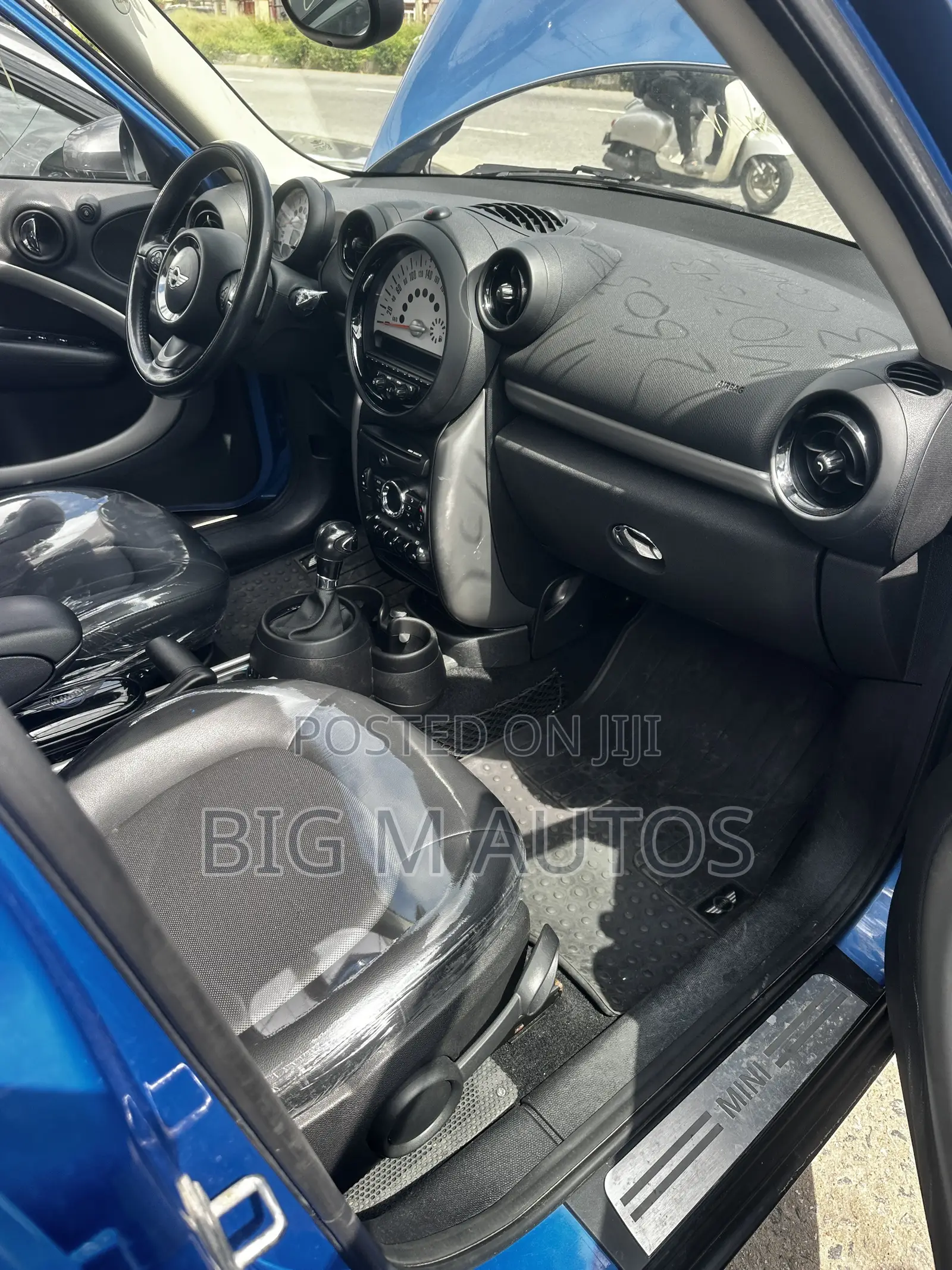Mini Cooper Classic 2013 Blue