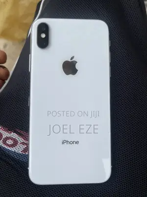 Apple iPhone X 64 GB White