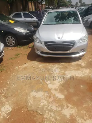 Peugeot 301 2013 Silver
