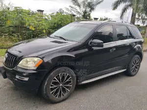 Mercedes-Benz M Class ML 350 AWD 4Matic (3.5L V6 7A) 2006 Black