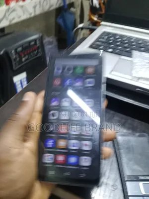 Tecno Spark 20 128 GB Gold