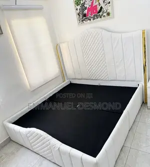 Pure Leather Quality 6by6 Bedframe Like New